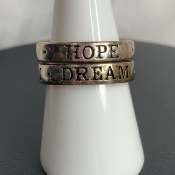 3/$10 SET HOPE & DREAM RINGS - Picture 11 of 15